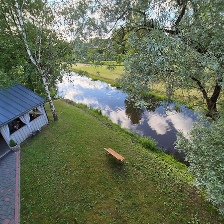 Saules Iela 2A Aparthotel Saldus Buitenkant foto