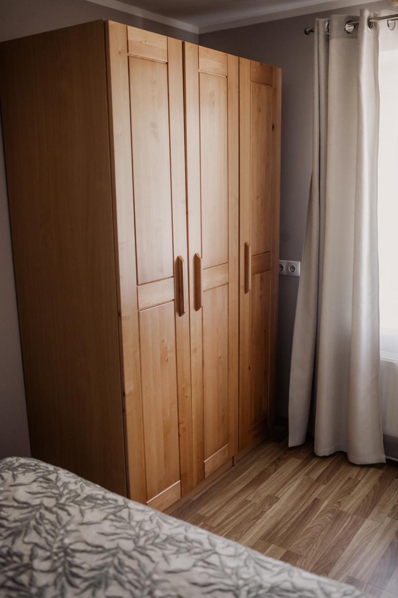 Saules Iela 2A Aparthotel Saldus Buitenkant foto