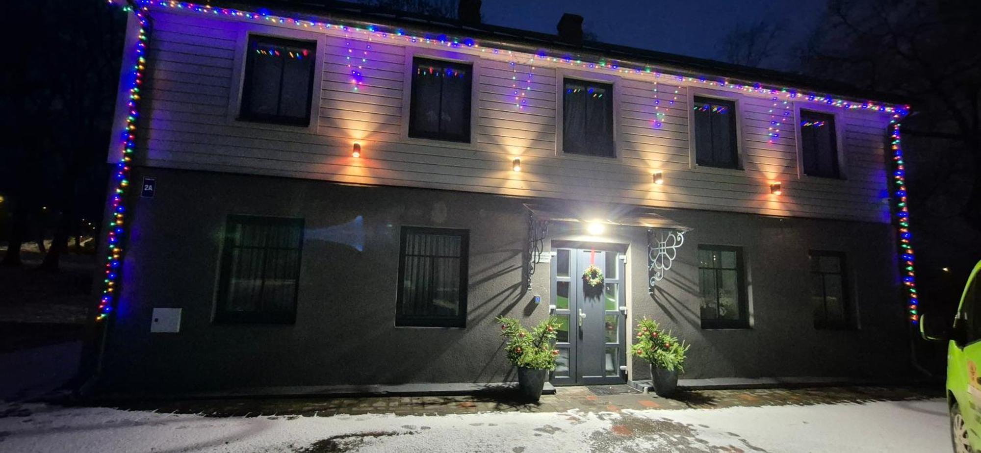 Saules Iela 2A Aparthotel Saldus Buitenkant foto